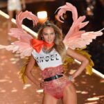 Victoria Secret Fashion Show Returns This Fall