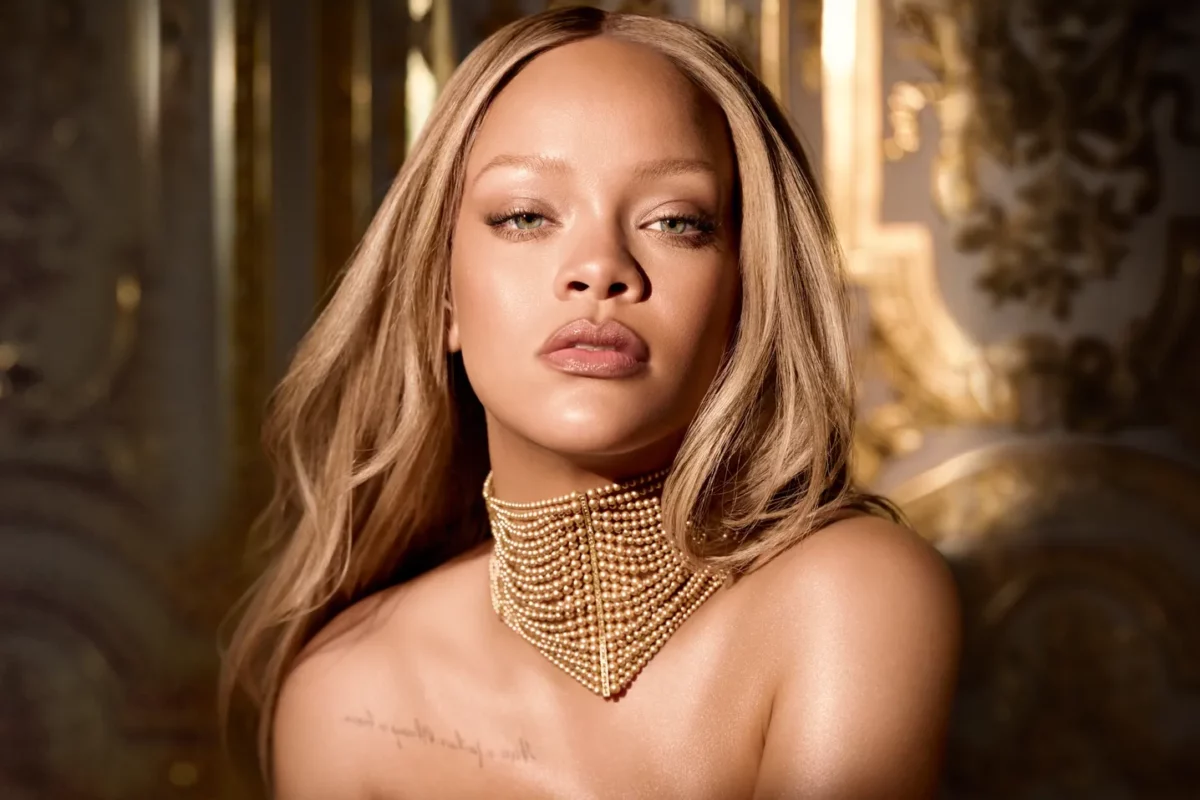 J’Adore Rihanna: Meet The New Face of Dior’s Perfume